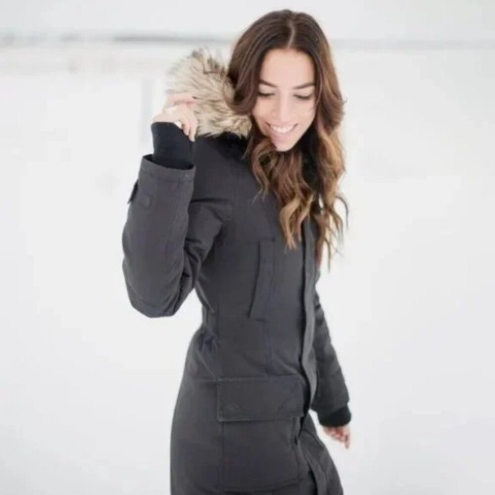 Aritzia TNA The Bancroft Parka EUC! - Picture 3 of 10